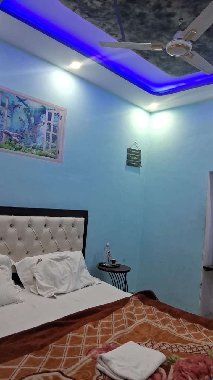 101,A.C with balcony,Double bed occupancy || Safar Sarthi