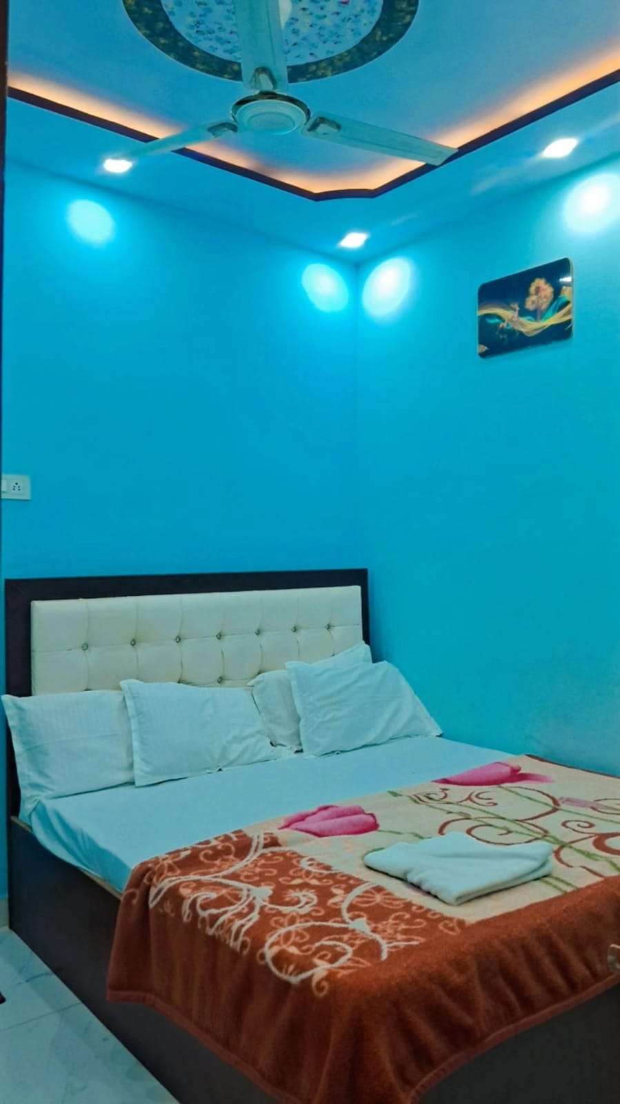 202,Double bed occupancy,without A.C || Safar Sarthi